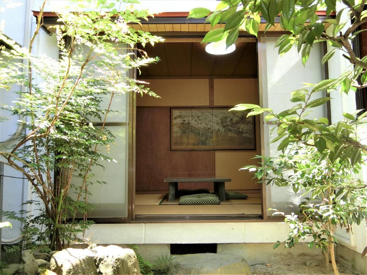 Shirokuma Inn Toyama Station Buitenkant foto